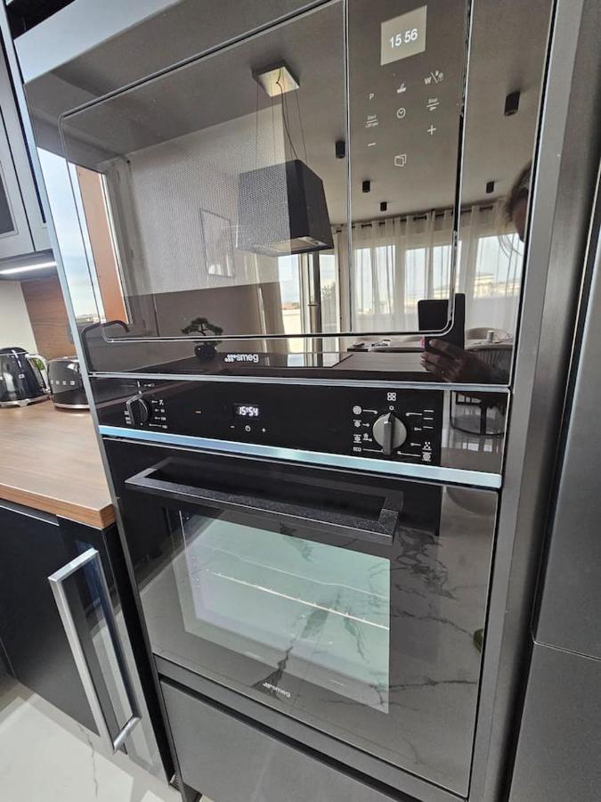Appartement Stylish Rooftop Avec Terrasse A 2pas De Paris *