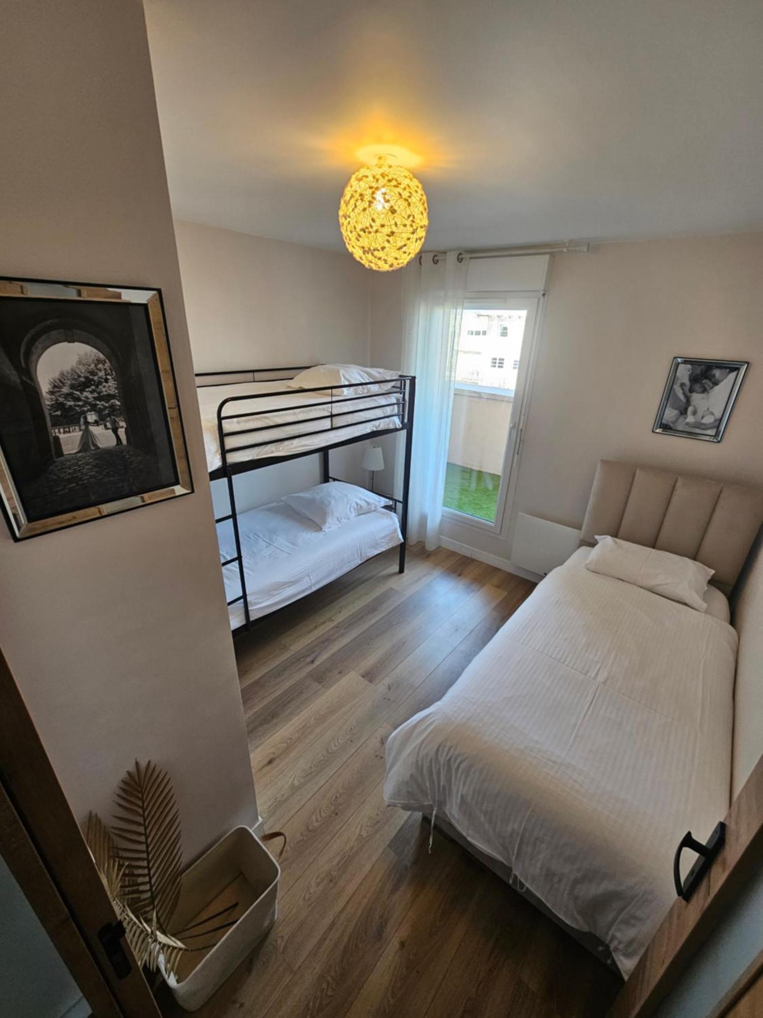 Appartement Stylish Rooftop Avec Terrasse A 2pas De Paris *